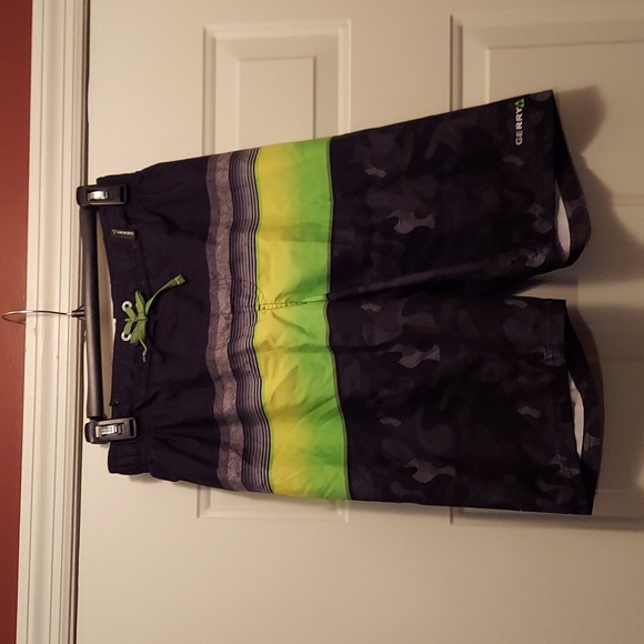 Boy's Gerry boardshorts - Picture 1 of 7